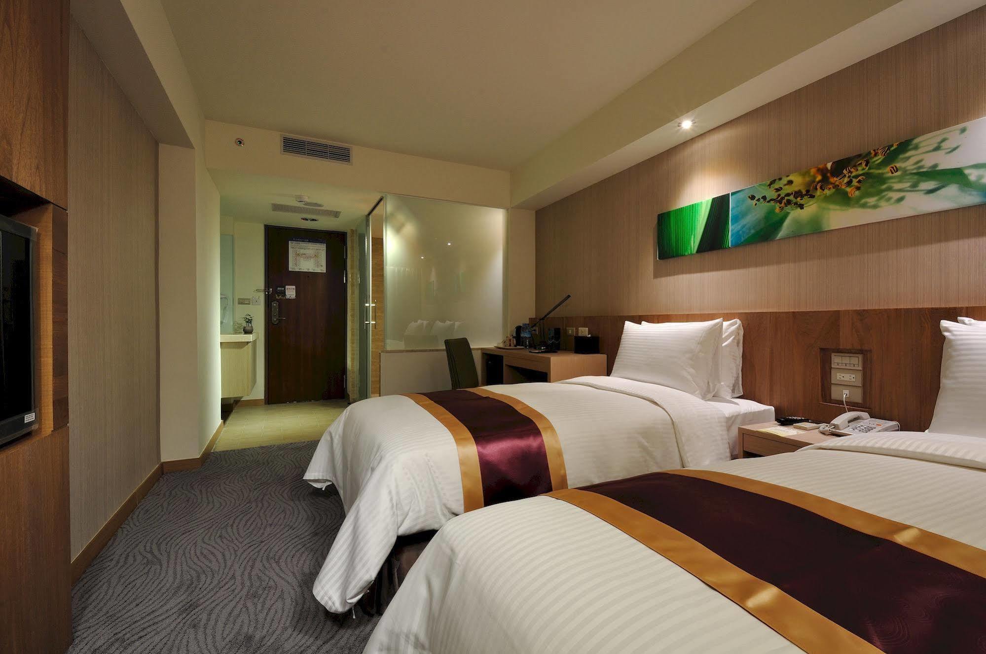 Hoya Resort Hotel Хуалянь Экстерьер фото
